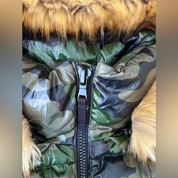 AQUA Faux-Fur Trim Camo Puffer Vest Bloomingdale’s Exclusive - Picture 13 of 16